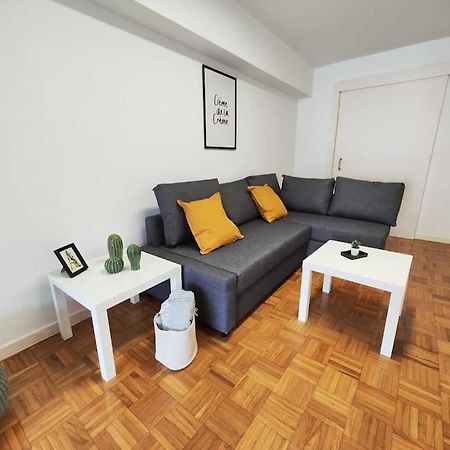 Centro De Vigo Garaje Lägenhet Exteriör bild