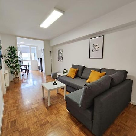 Centro De Vigo Garaje Lägenhet Exteriör bild