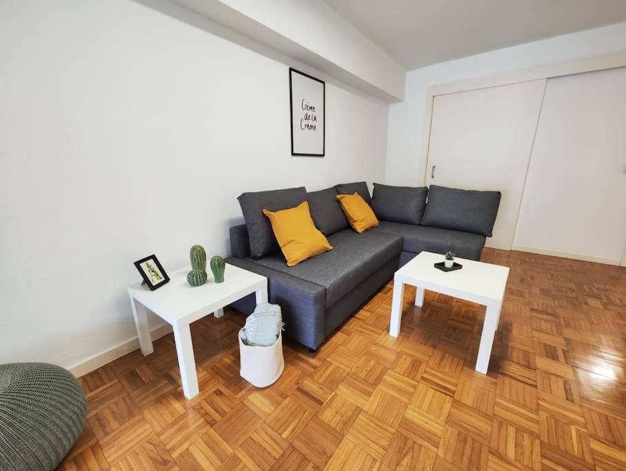 Centro De Vigo Garaje Lägenhet Exteriör bild